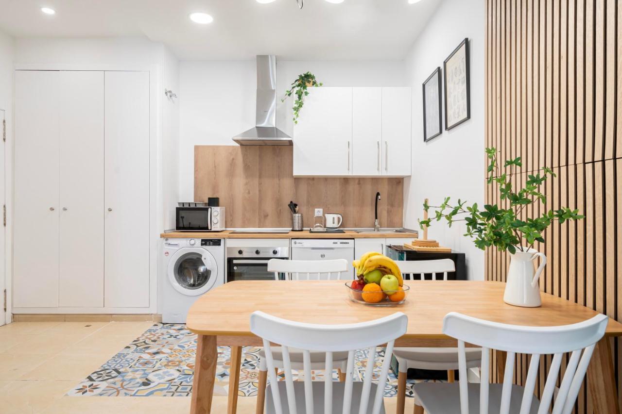 For You Rentals Elegante Y Bonito Apartamento Temporal En El Corazon De Madrid Inf1C エクステリア 写真