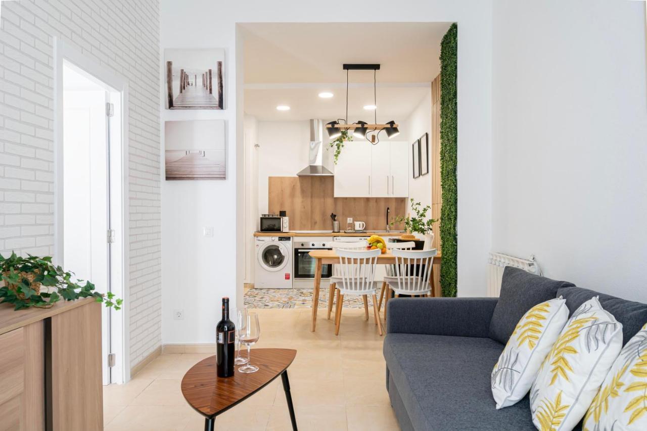 For You Rentals Elegante Y Bonito Apartamento Temporal En El Corazon De Madrid Inf1C エクステリア 写真