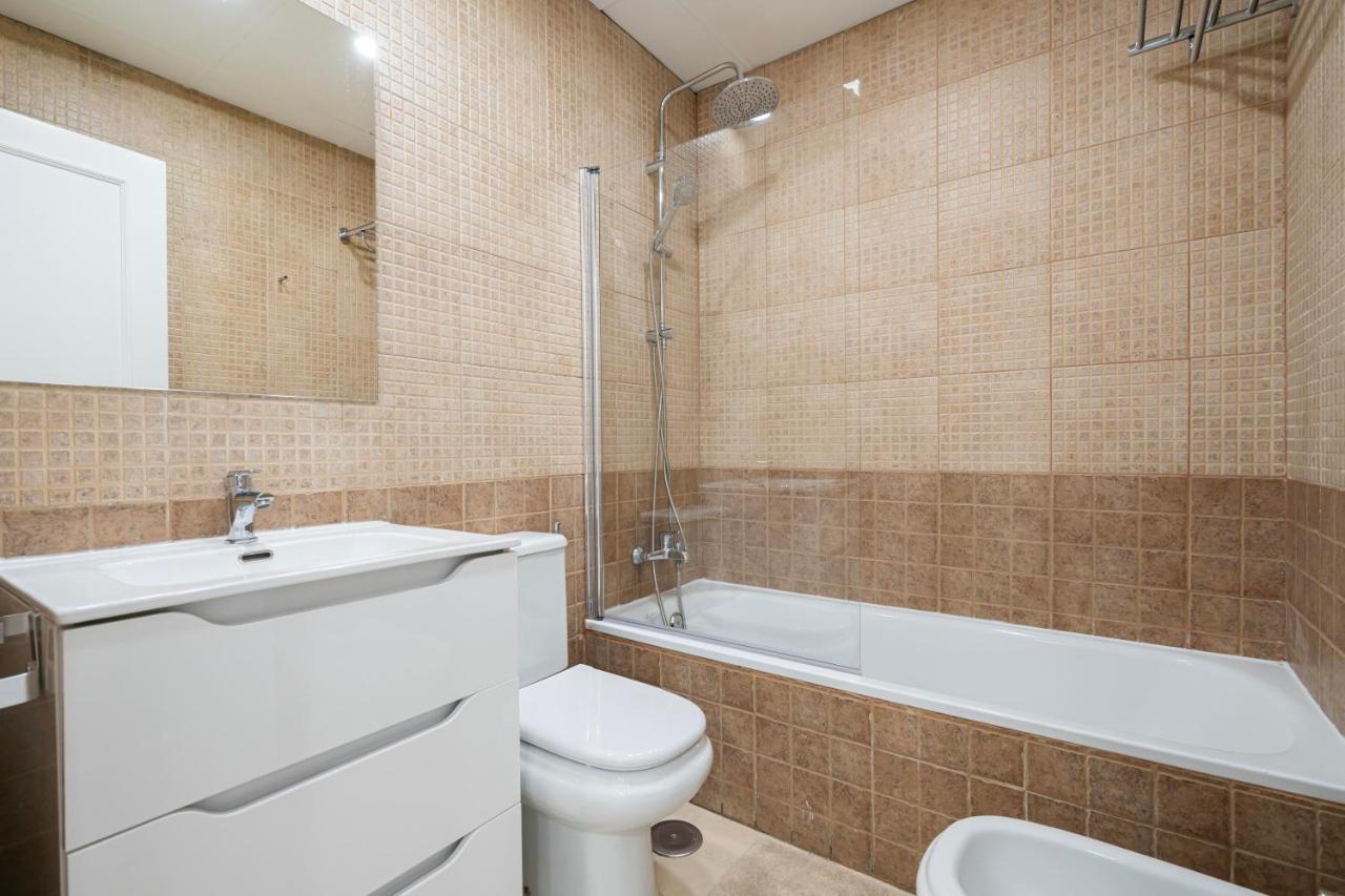 For You Rentals Elegante Y Bonito Apartamento Temporal En El Corazon De Madrid Inf1C エクステリア 写真
