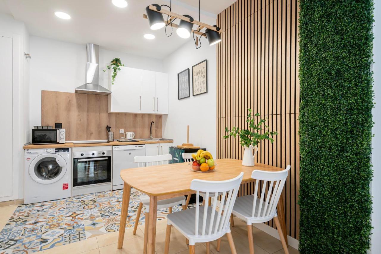 For You Rentals Elegante Y Bonito Apartamento Temporal En El Corazon De Madrid Inf1C エクステリア 写真