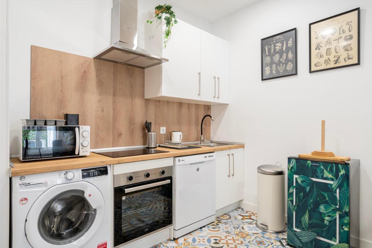 For You Rentals Elegante Y Bonito Apartamento Temporal En El Corazon De Madrid Inf1C エクステリア 写真